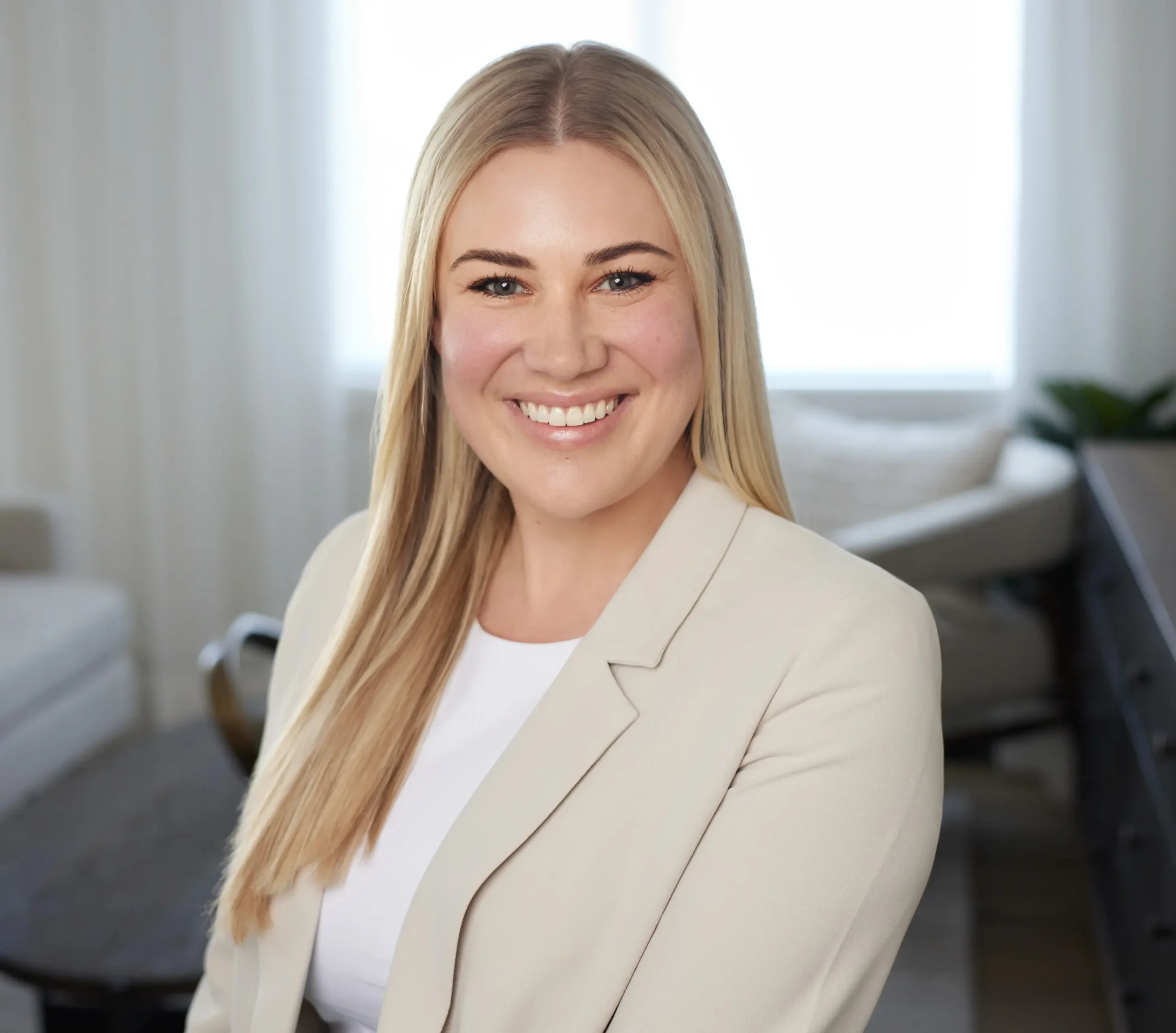 Headshot of Altitude Sales (Lauren)